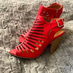 D Brand Red 2-3 Inch Heels 👠